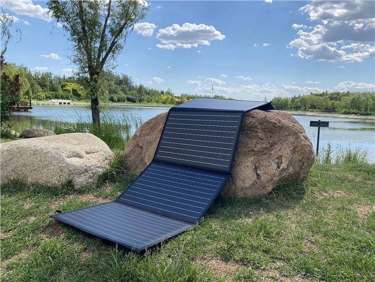 Camping Use Portable Folding Solar Panel